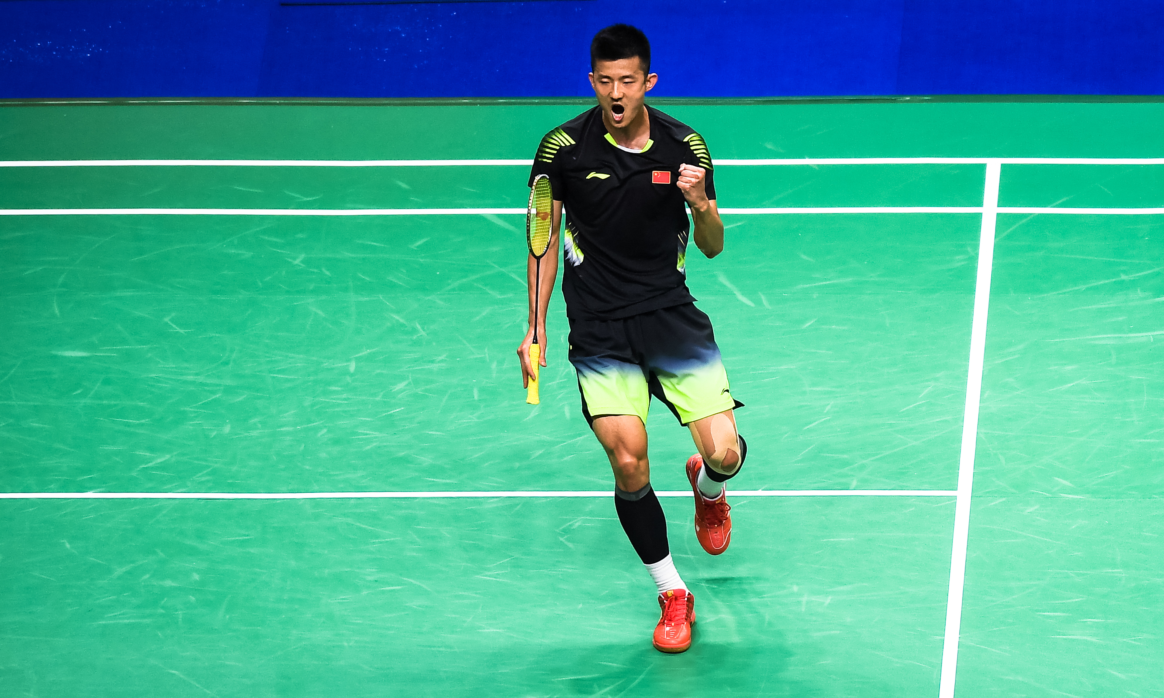 法国羽毛球队鏖战英格兰羽毛球队，谌龙送出助攻的简单介绍