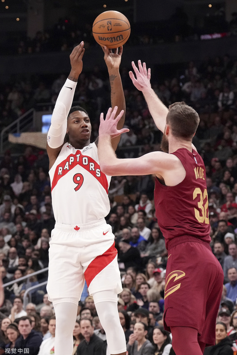 开云体育APP下载-关于猛龙客场逆转太阳，范弗利特砍下分稳定胜局的信息