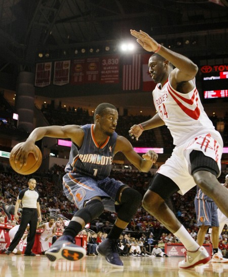 开云体育-山猫大胜骑士，沃克全场抢断9次的简单介绍