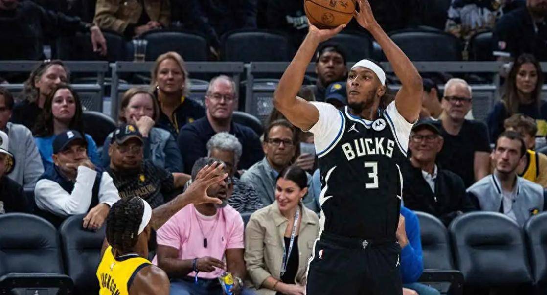 关于雄鹿客场遭遇失利,球队面对调整策略困局的信息 关于雄鹿客场遭遇失利,球队面对调整策略困局的信息