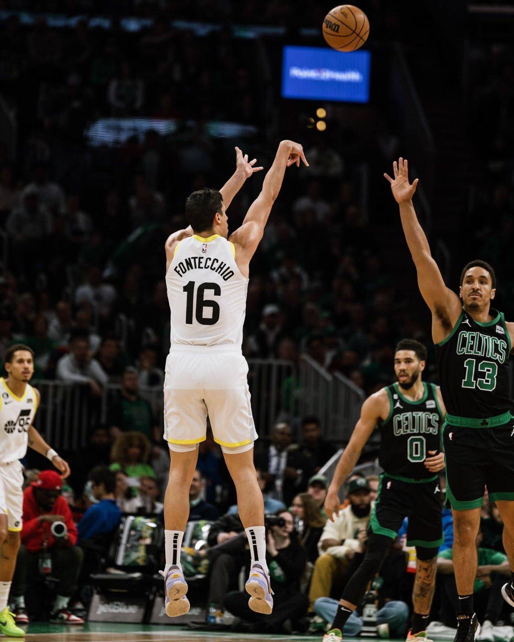 人尼克成员受伤，季后赛存未知状况的简单介绍