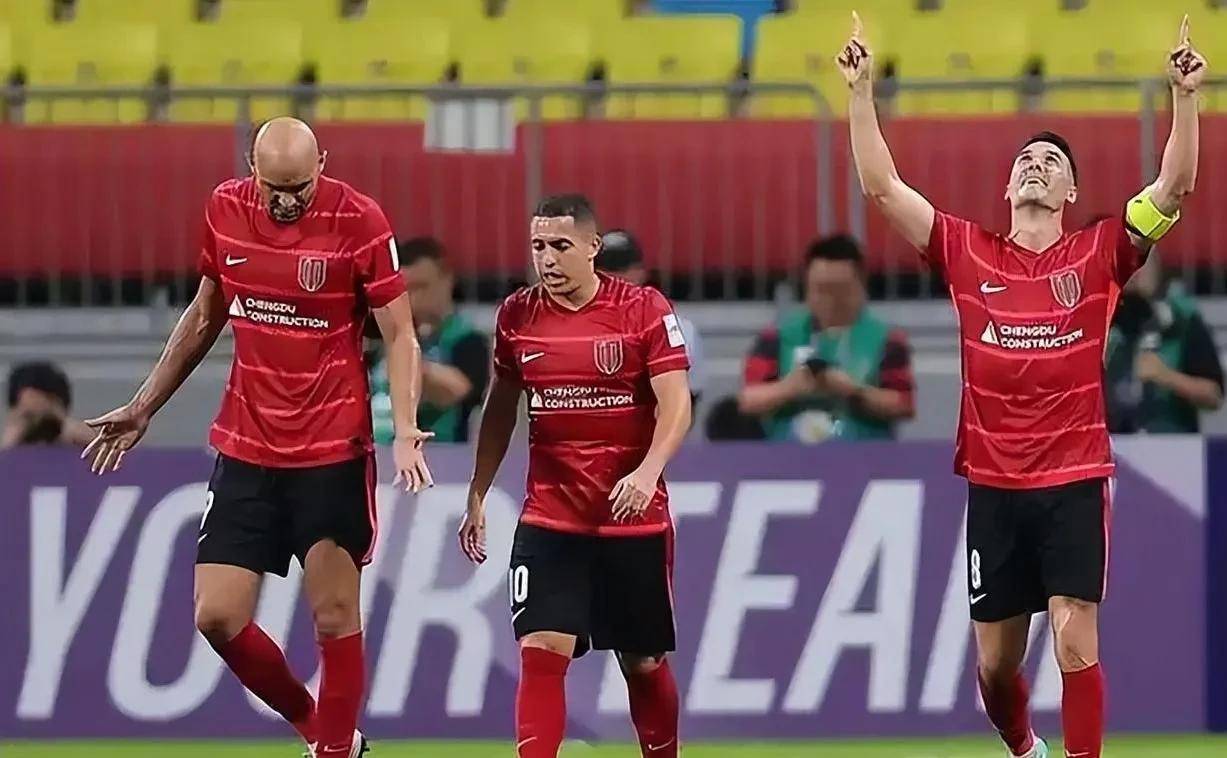 包含欧预赛：双方交手，惊心动魄之战的词条