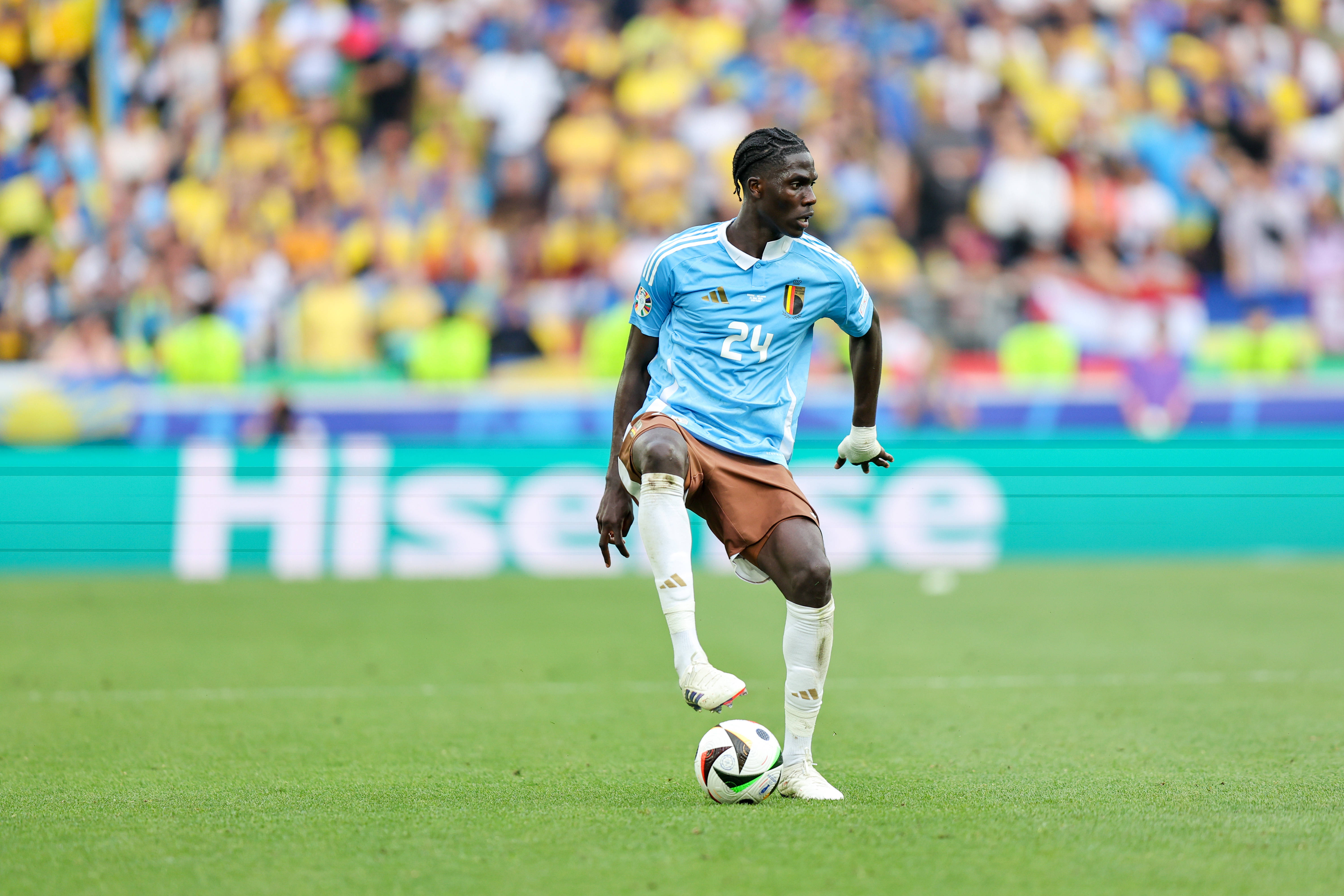 开云体育在线-包含比利时队主教练强调精准射门的词条