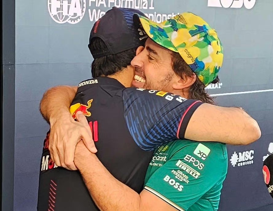 开云足球直播-索伯车队横扫红牛二队，阿隆索关键制胜的简单介绍